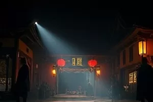 《逆光旅人》封面：公路尽头逆光行驶的旧车